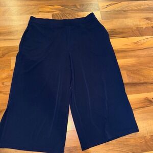 Susan Graver Navy Blue Wide Leg Cropped Slits Pockets Womens Size MP liquid knit